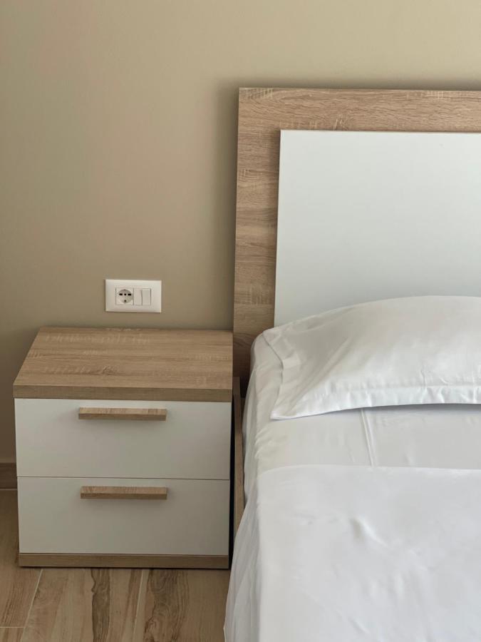 Twentysix Apartment Shkodra Kültér fotó